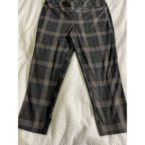 Molly & Isadora NWOT Women's 2X plaid capri pants
